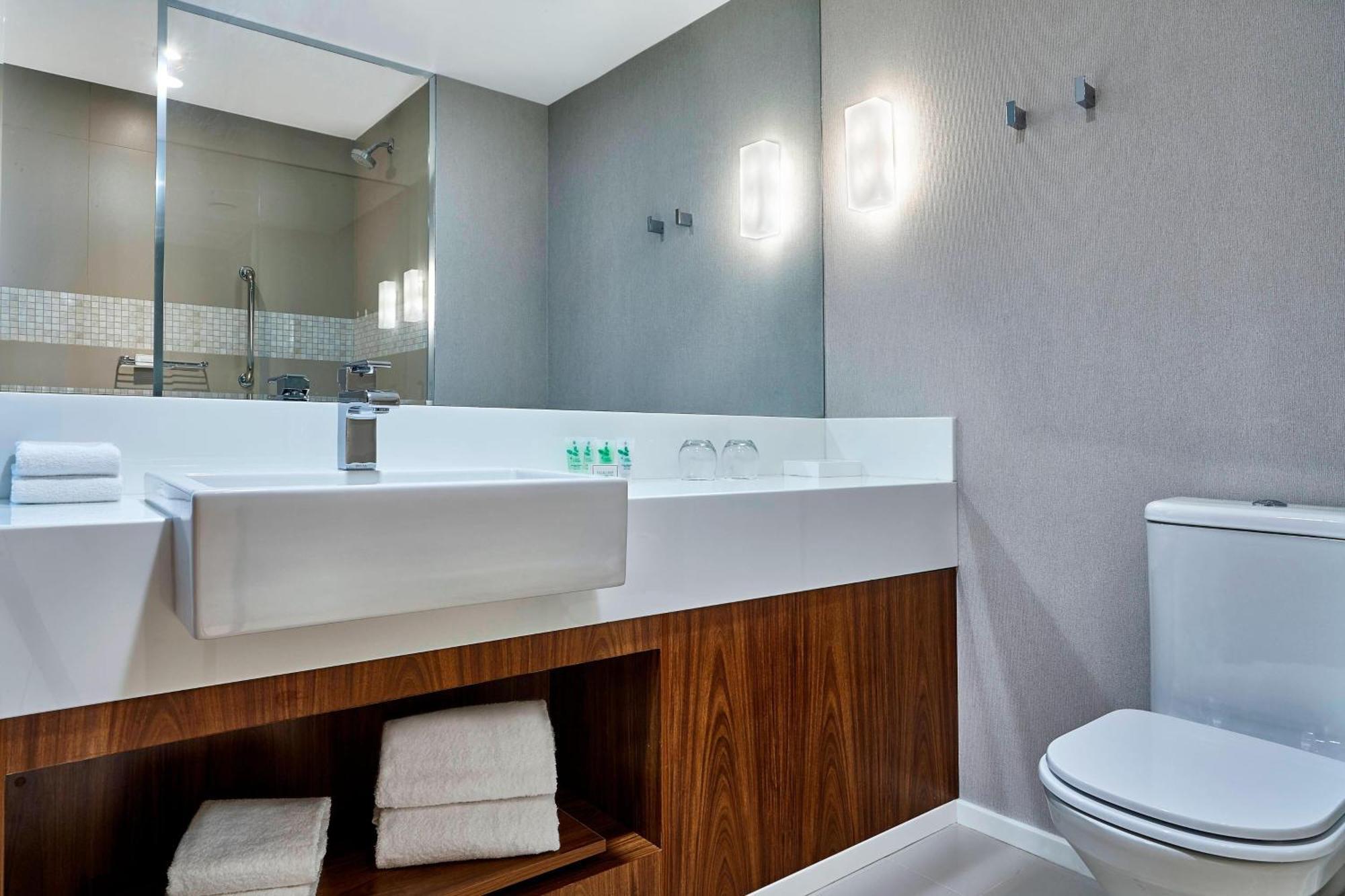 Quarto Twin