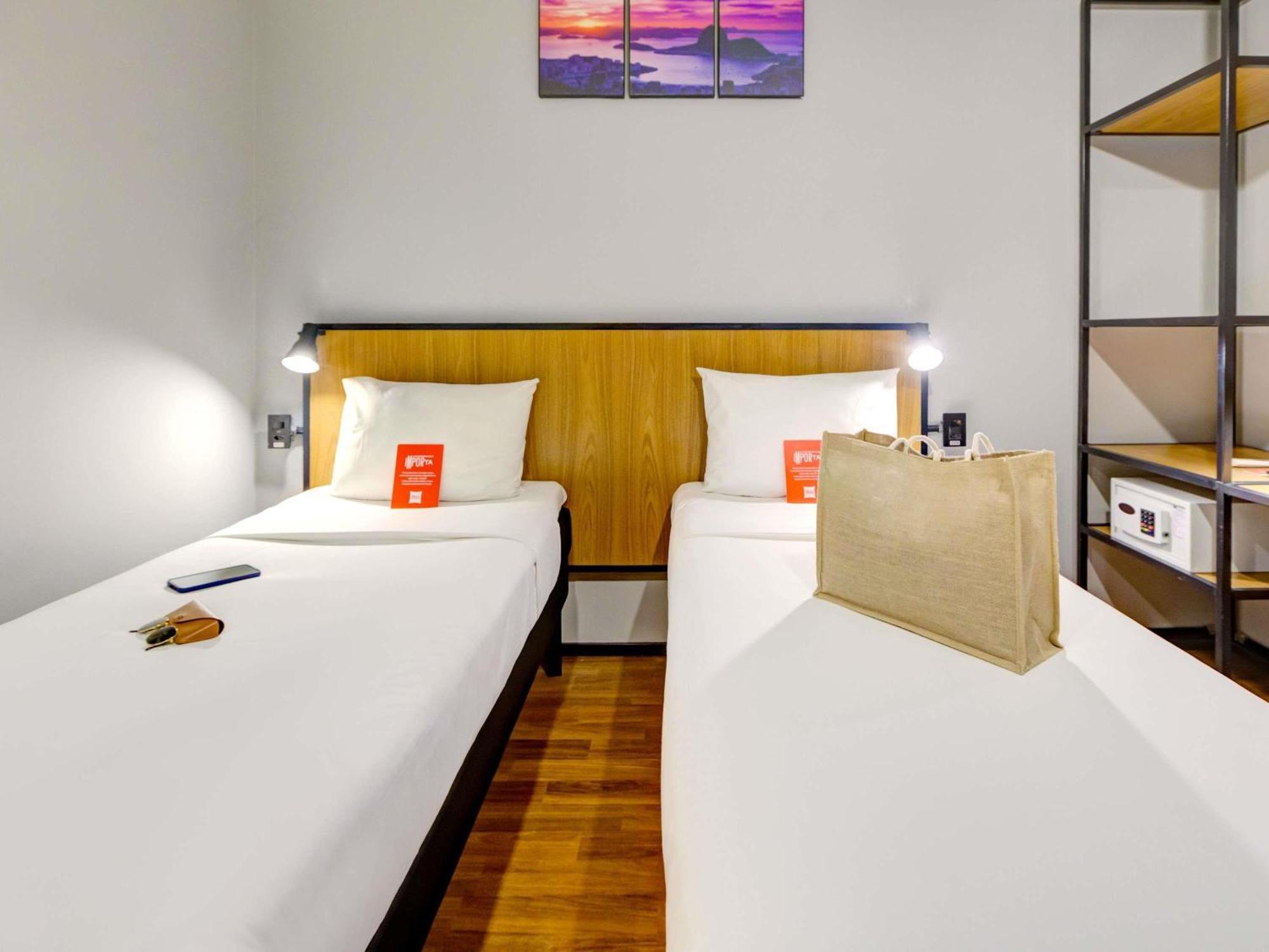 Apartamento Standard com 2 Camas Individuais