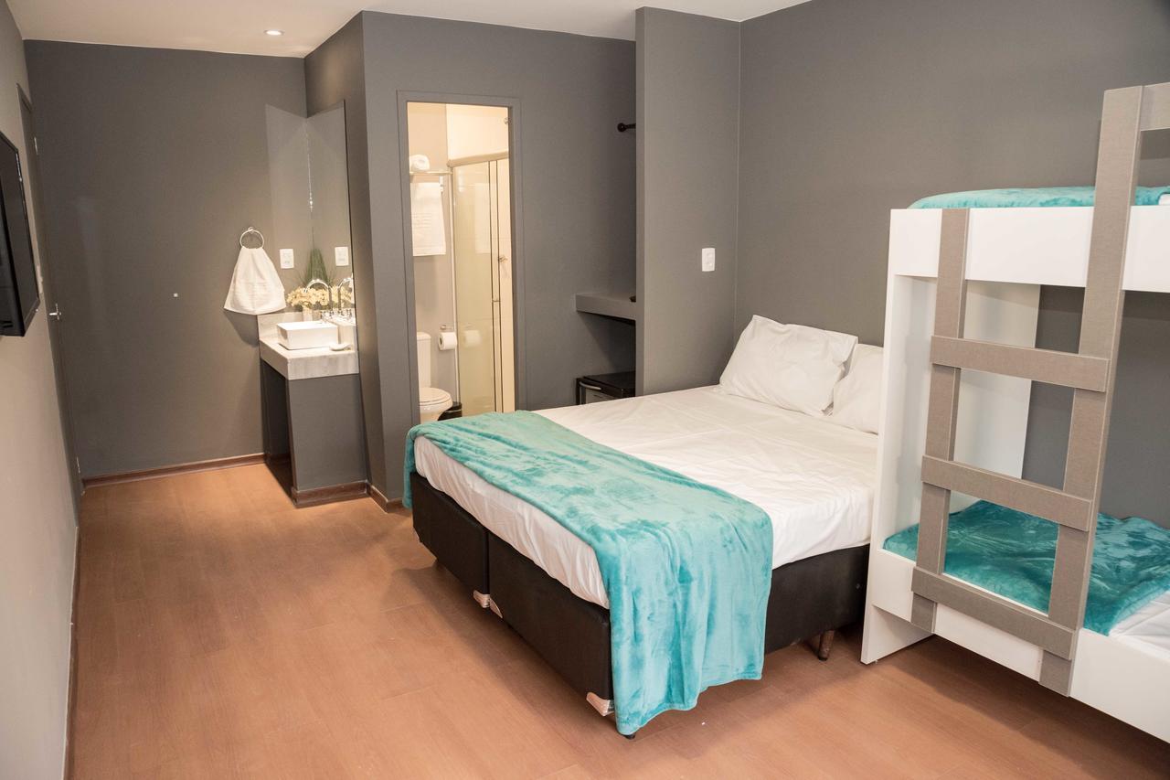 Suite com Varanda