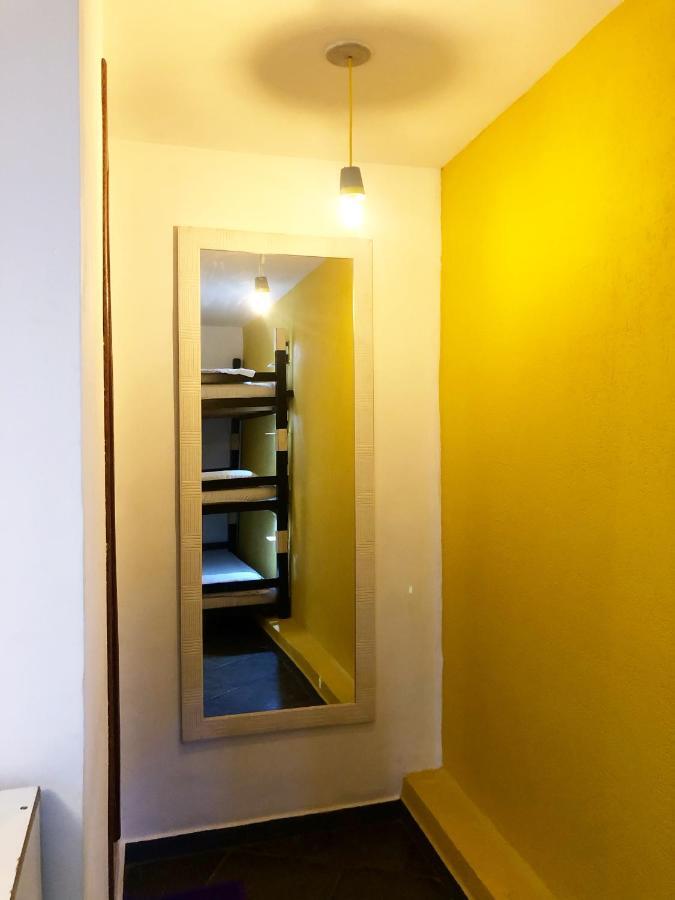 Cama em Beliche num Dormitório Misto