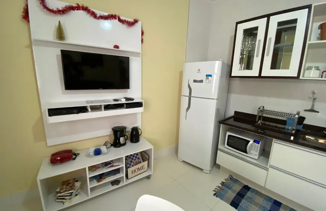 Copa Beach Home - Copacabana Posto 4 Quadra da Praia-1
