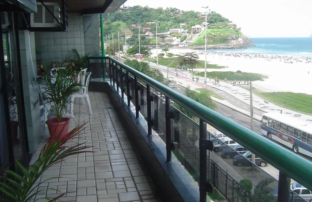 Apartamento Na Praia Da Barra-1