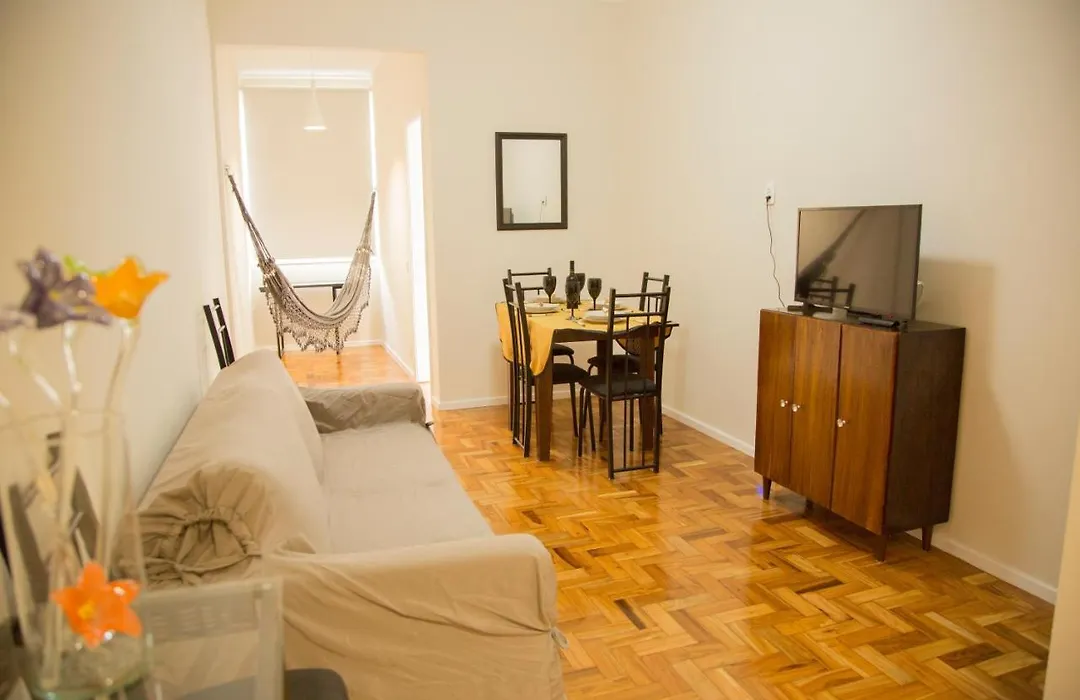 Apartamento Confortável Em Copacabana-1