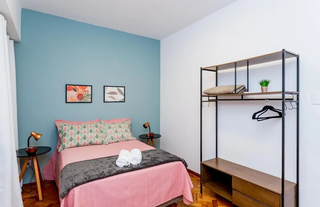 Chegou O Pe Na Areia Em Plena Praia De Copacabana, Incrivel Apto De 2 E 3 Quartos, Tudo Novo E Decorado, 50M Da Praia, Com Cozinha E Lavanderia Completos-1