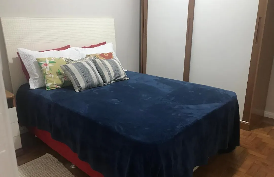 Incrivel quarto sala Ipanema em frente ao metro - Jangadeiros duas quadras da praia-1