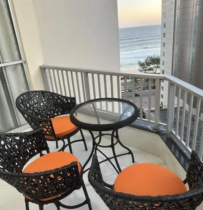 Apartamento Encantador, Pé na Areia.-1
