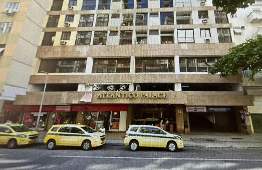 Moderno Flat Rio - Alto Padrão - Posto 6-1