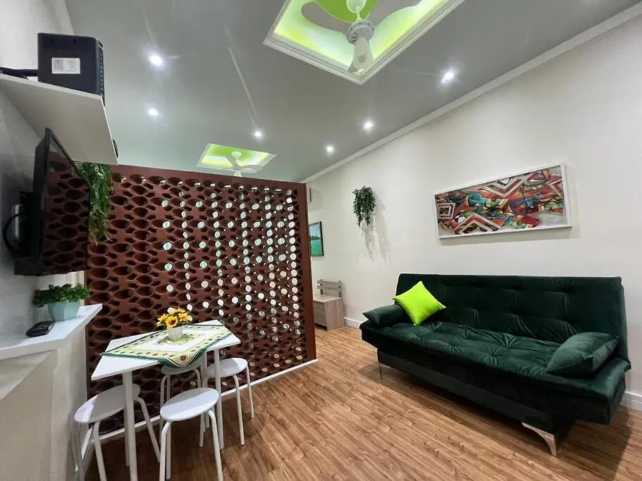Studio 98 Metros da Praia SC98-405-1