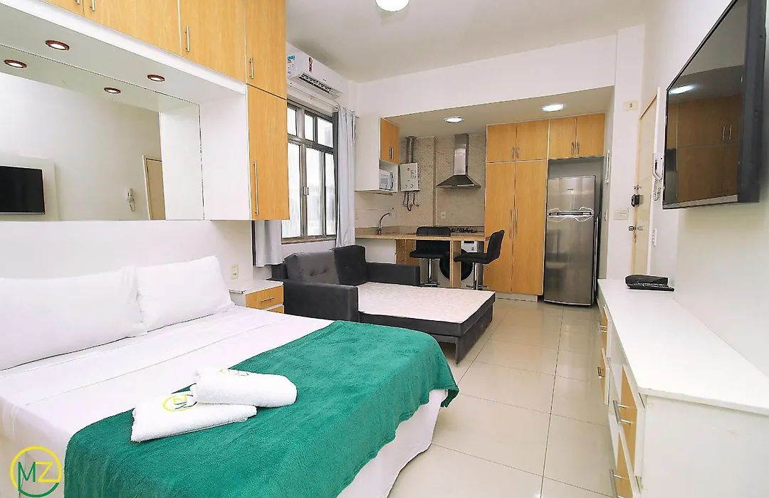 Reformado e silencioso studio em Copacabana-1