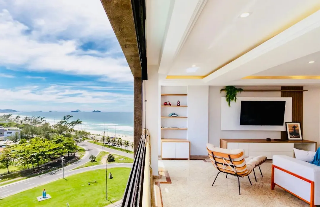 Maravilhoso apartamento na orla da Barra da Tijuca-1