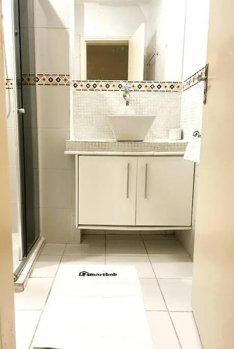 Apartamento Completo no Posto 6-1
