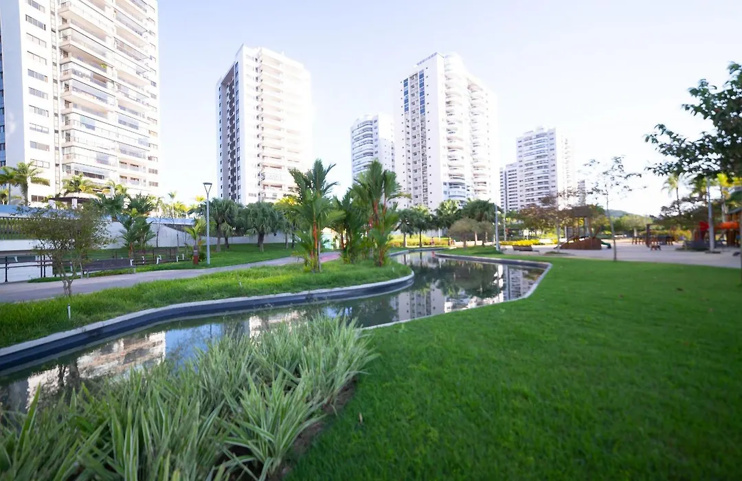 Flat em Ilha Pura ao lado do Rio Centro na Barra-1