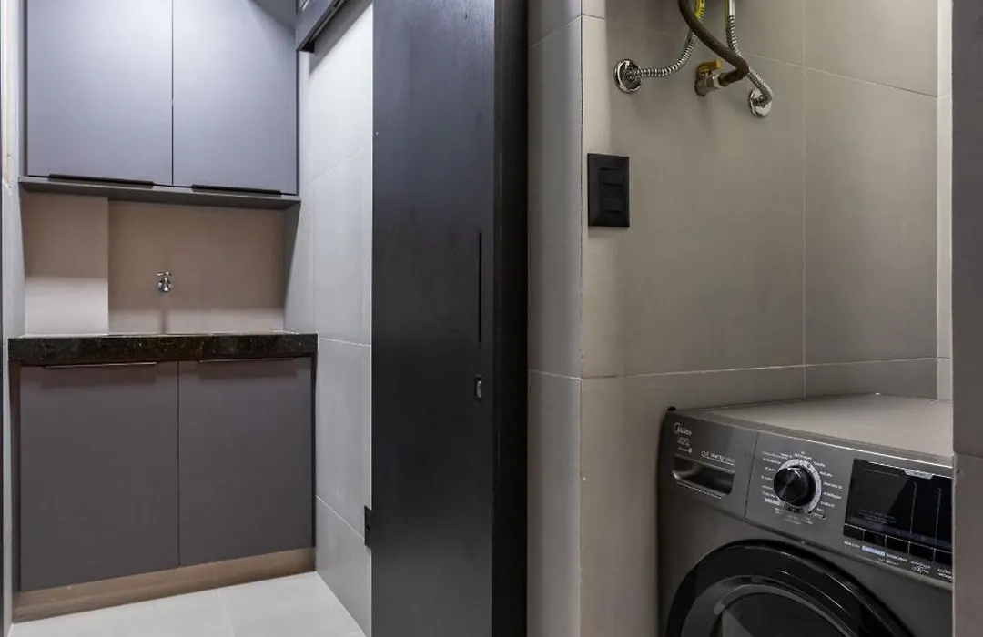 Perfeição no Leblon - Imóvel moderno - AP302 Z1-1