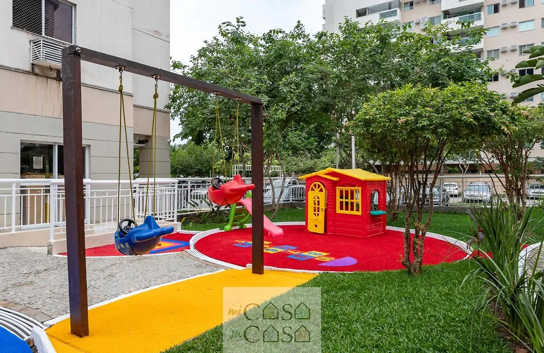 3 QUARTOS em Condominio com PISCINA, ESTACIONAMENTO e Portaria 24h a 300m do Centro de Convenções RIOCENTRO-1