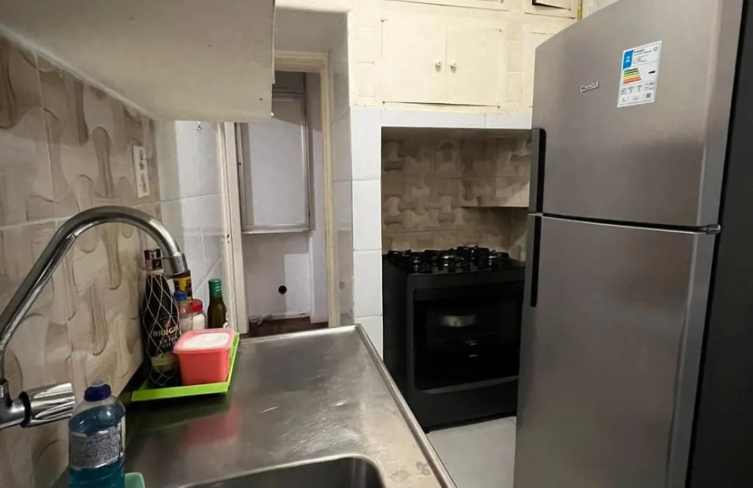 Hostel com quarto privado e banheiro compartilhado Proximo a praia-1