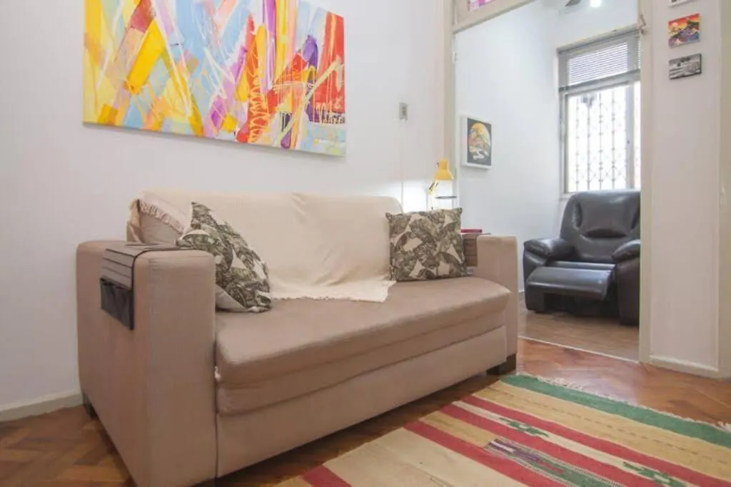 Apartamento charmoso na praia de Copacabana-1