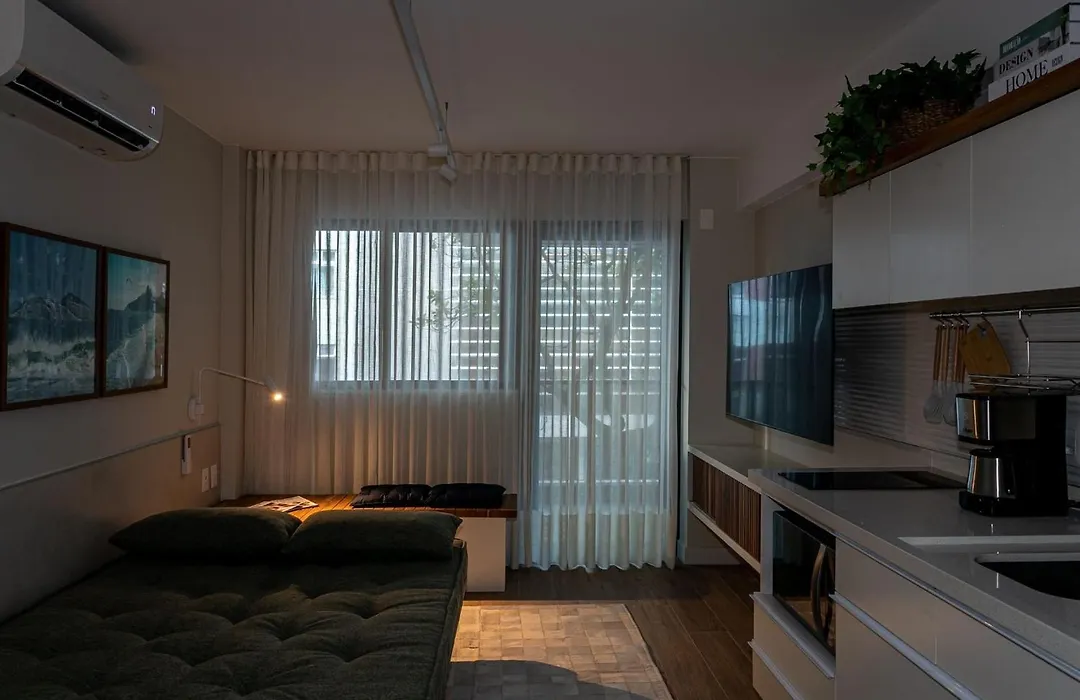 Quarto&Sala A 170M Da Praia De Ipanema | Fa 49/302-1