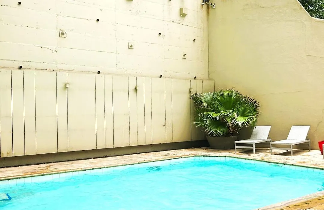 Apartamento com Estrutura de Hotel A-1