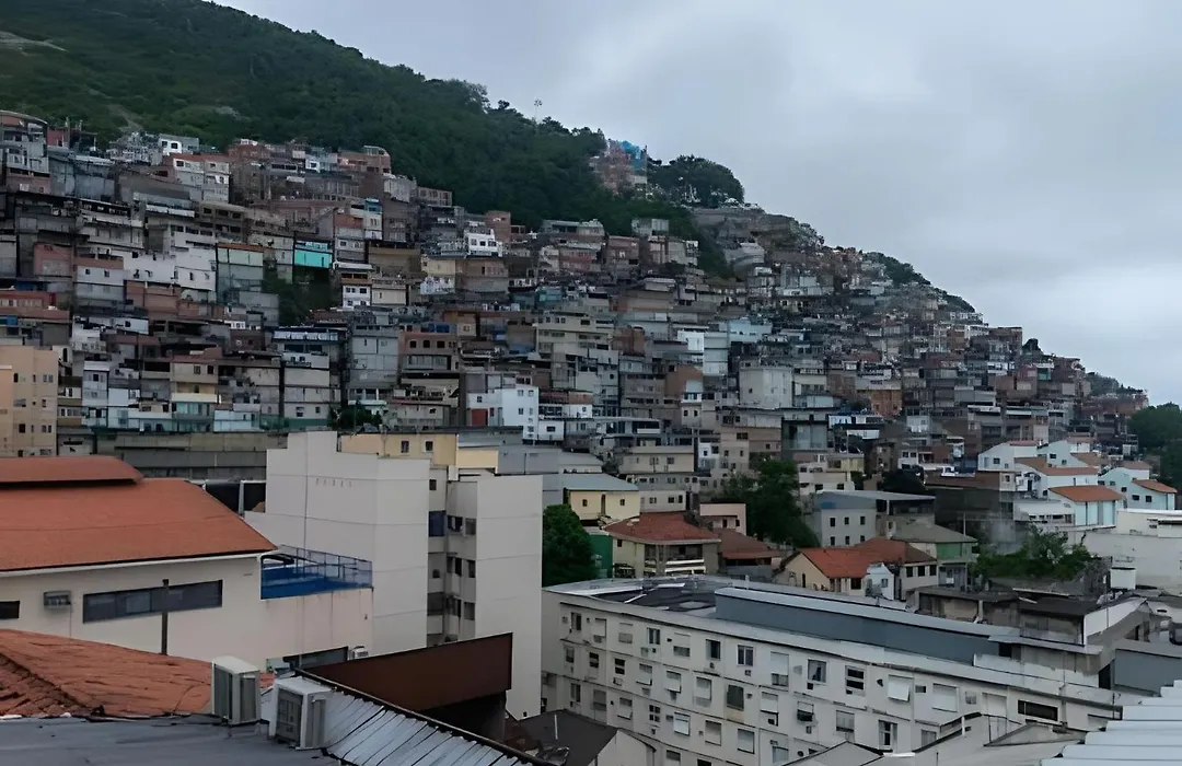 Favela Experience Copacabana – Com Ar e Lavanderia-1