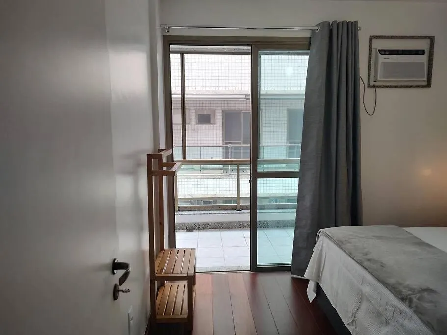 Apartamento na Praia Recreio-1
