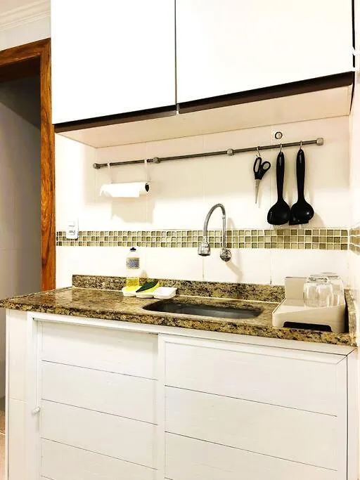 Apartamento Acolhedor Com Vista para o Mar-1