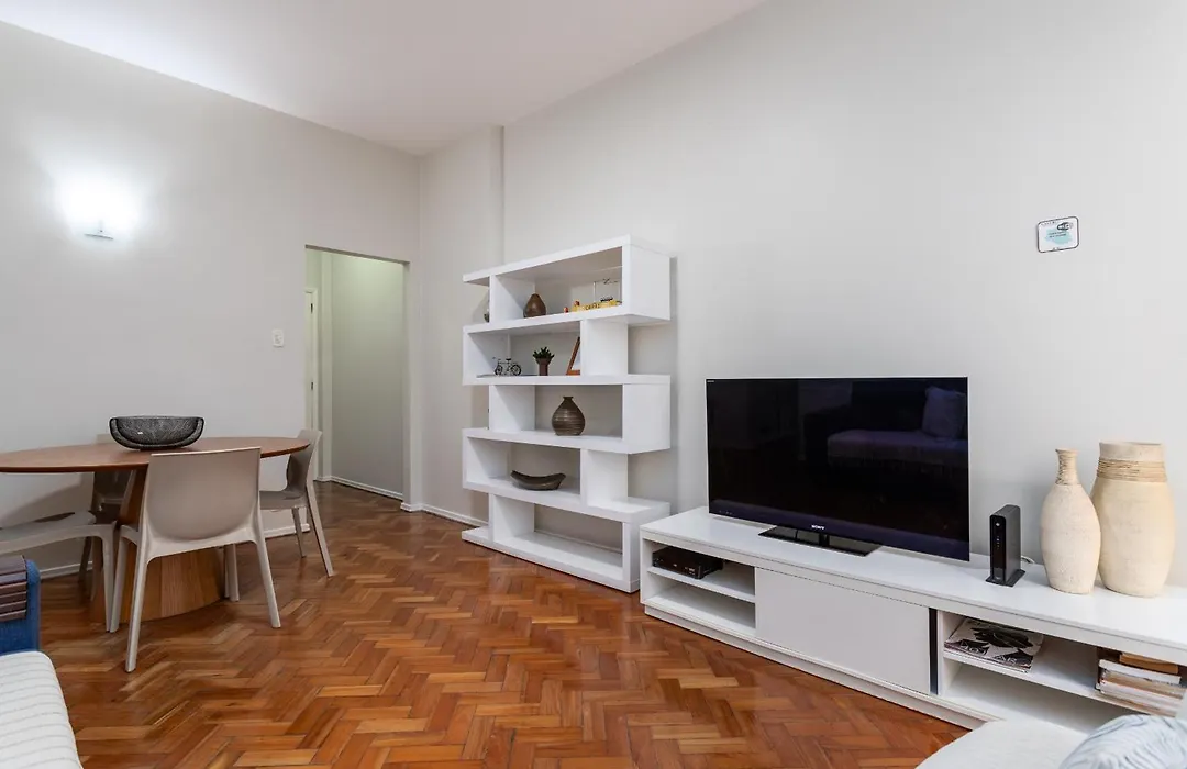 Moderno apartamento em Ipanema - PM203 Z1-1