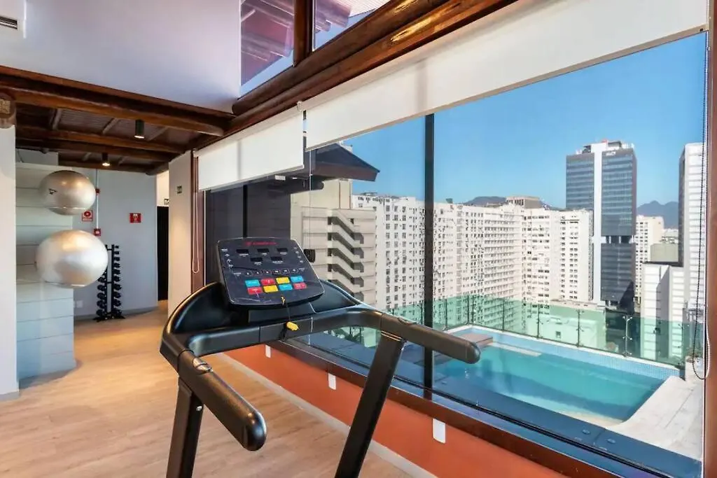 Apartamento completo e moderno com ar condicionado e piscina no centro do RIO-1