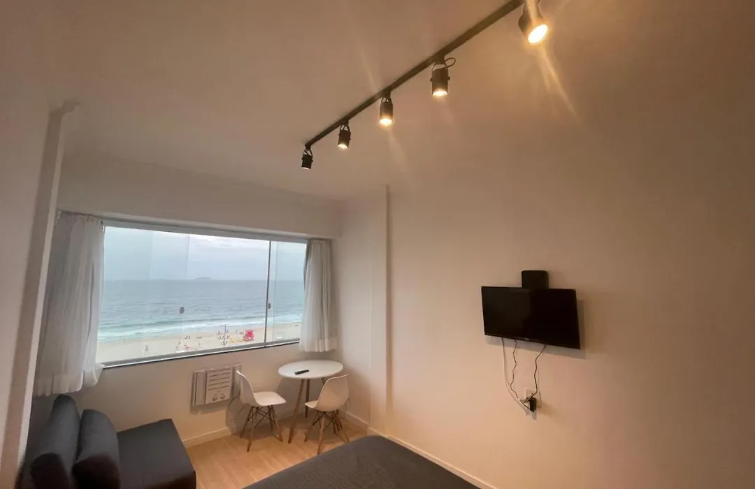 Loft com vista para praia de Copacabana-1
