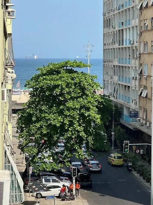 Belíssimo apartamento por temporada em Copacabana-1