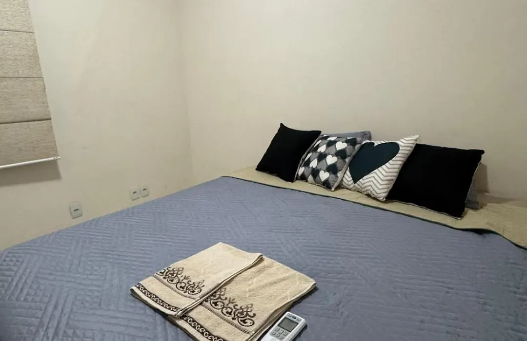 Apto confortável e completo em Copacabana- 2 quartos com split e wifi-1