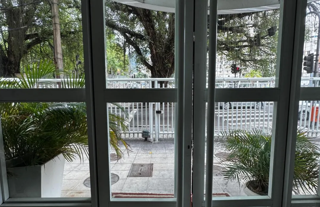Duplex Leblon com Garagem Vista Cristo - 2 Quartos-1
