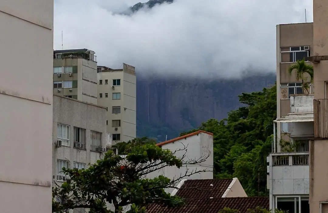 7 minutos da praia de Ipanema - BT302B-1