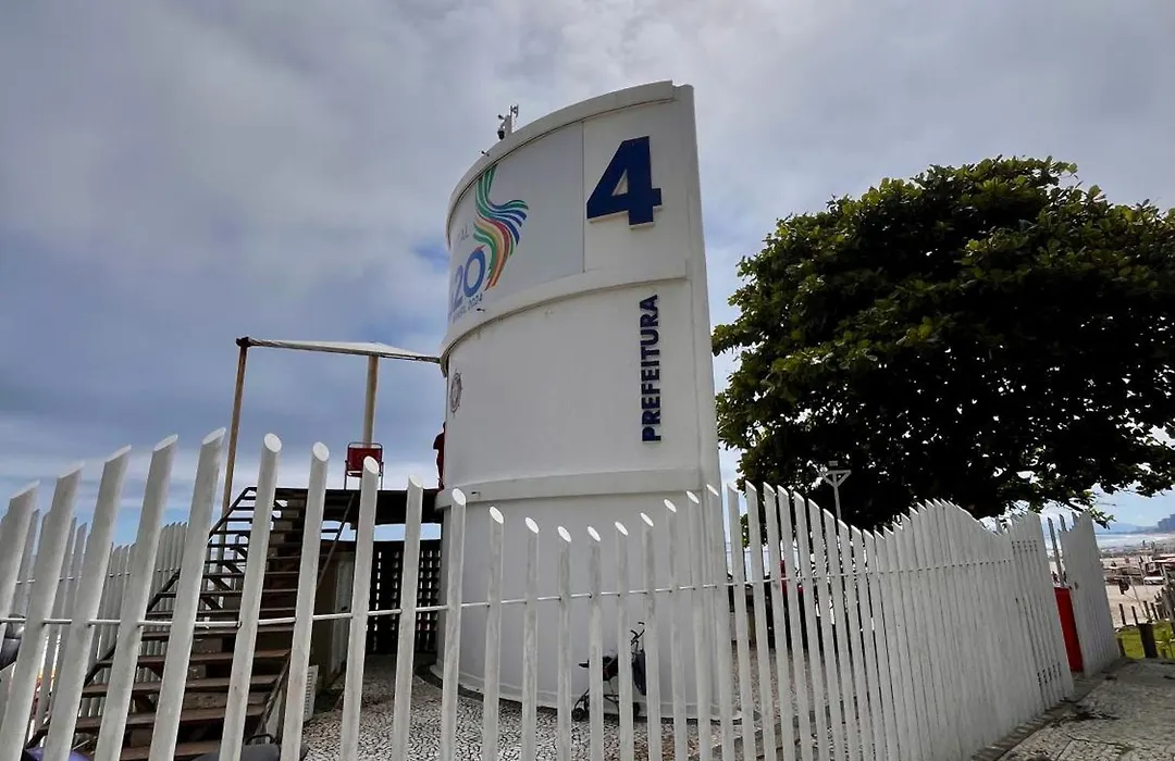 Barra Mares Residence apto p 4 pessoas em frente a praia-1