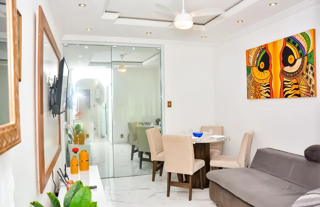 Apartamento perto da praia Copacabana-1