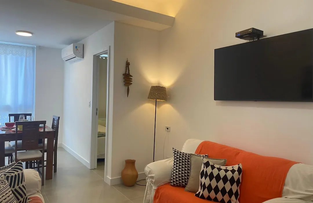 Ótima localização a 2 quadras da praia!Amei-1