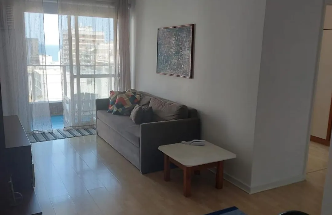 Apartamento com 2 Quartos no Leblon-1