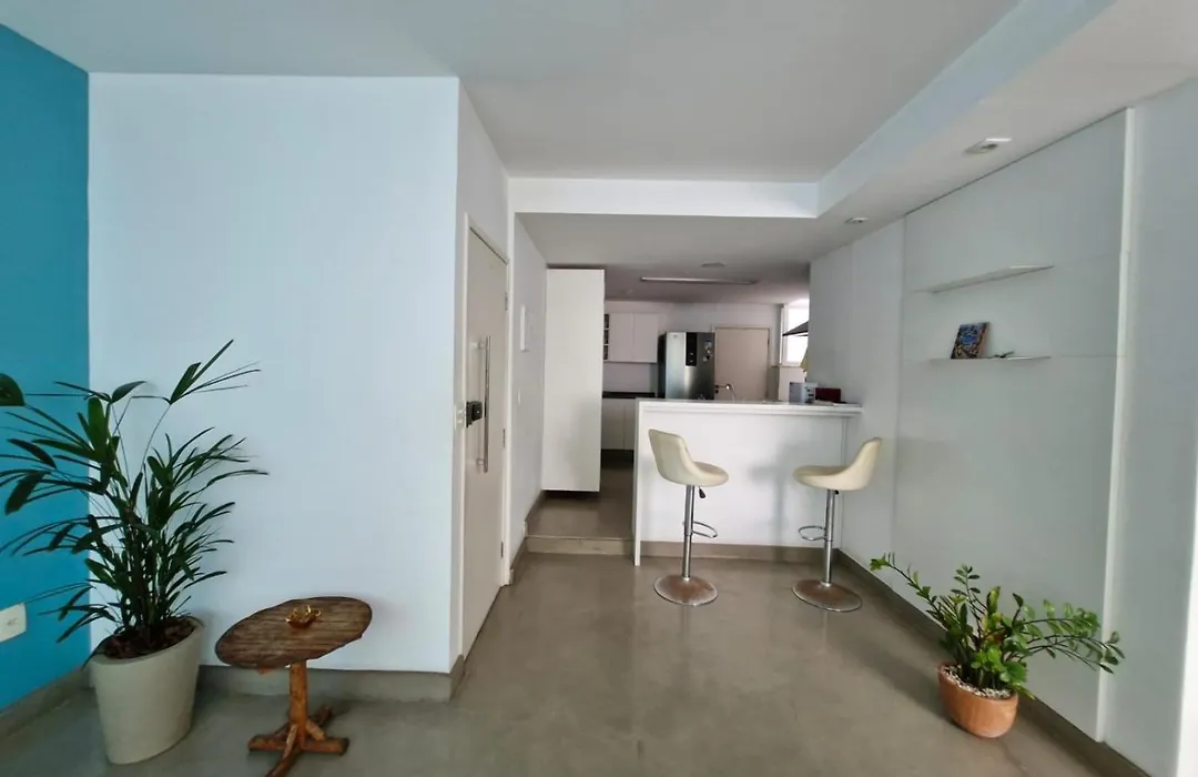 Apartamento No Leblon! Broad, Illuminated, Close To Everything!-1