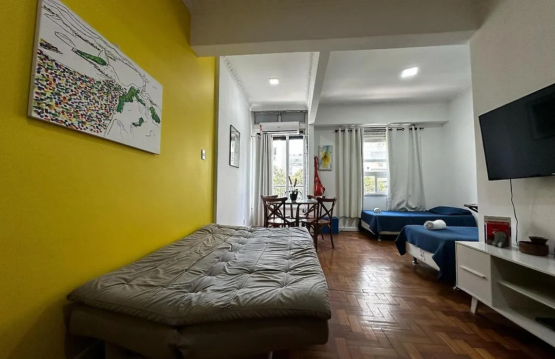 Apartamento A 300M Da Praia De Ipanema | Vp318/404-1
