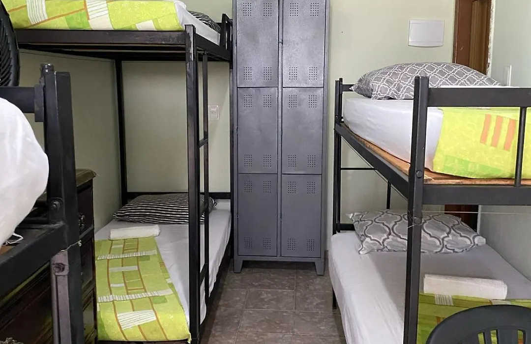 Quarto Apartamento Compartilhado Sta Teresa ao lado da Glória-1
