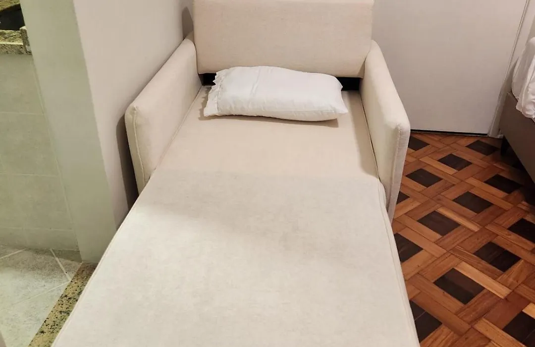 Complete Studio One Block From Flamengo Beach-1