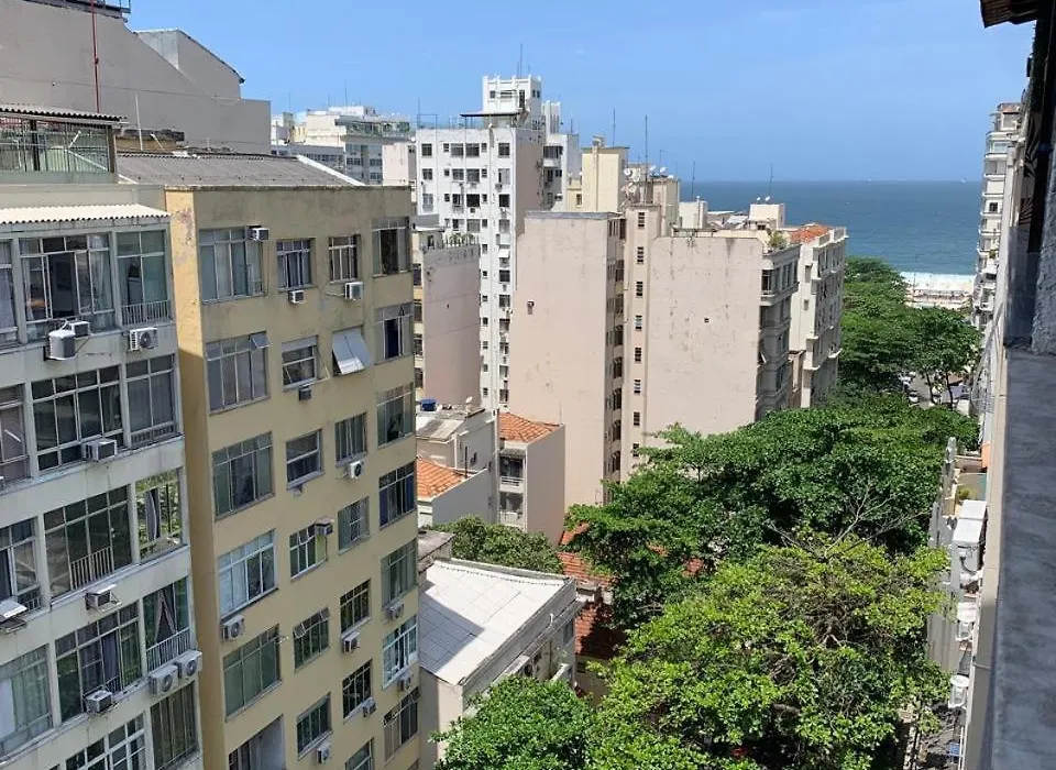 Apartamento 1 quarto com varanda com vista para o mar-1