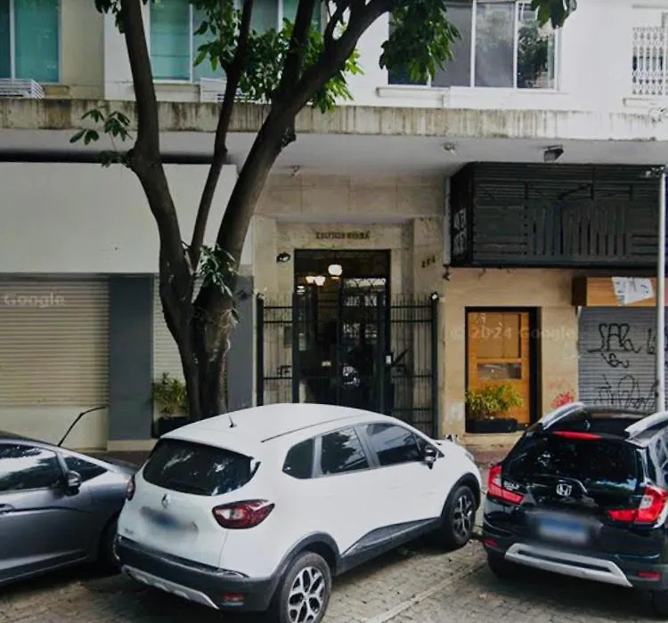 Suite Com Cama Casal, Banheiro Privativo E Tv Com Streaming-1