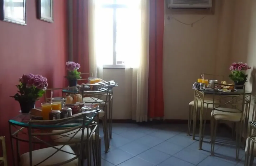 Hotel Meu Cantinho (Adults Only)-1