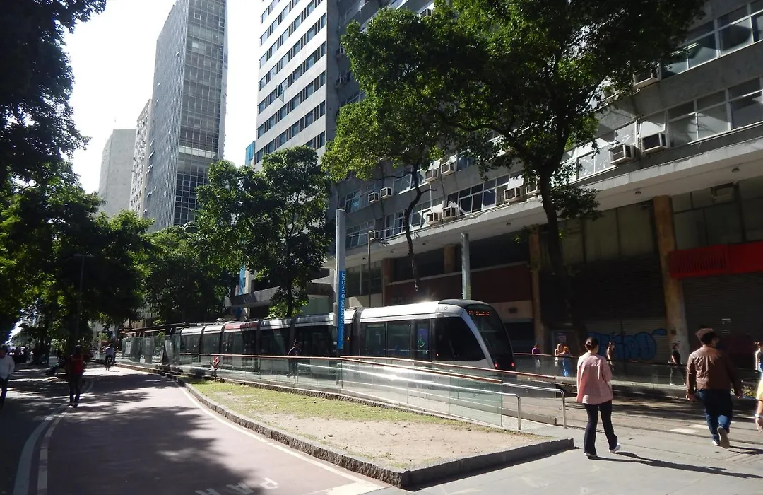 Moderno e Luxuoso Apto no Centro, perto de tudo - CT1830-1