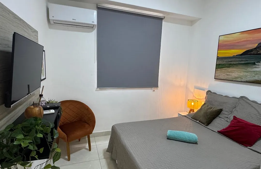 Stay Just 2 Blocks From Copacabana Beach Cozy & Convenient Retreat!-1