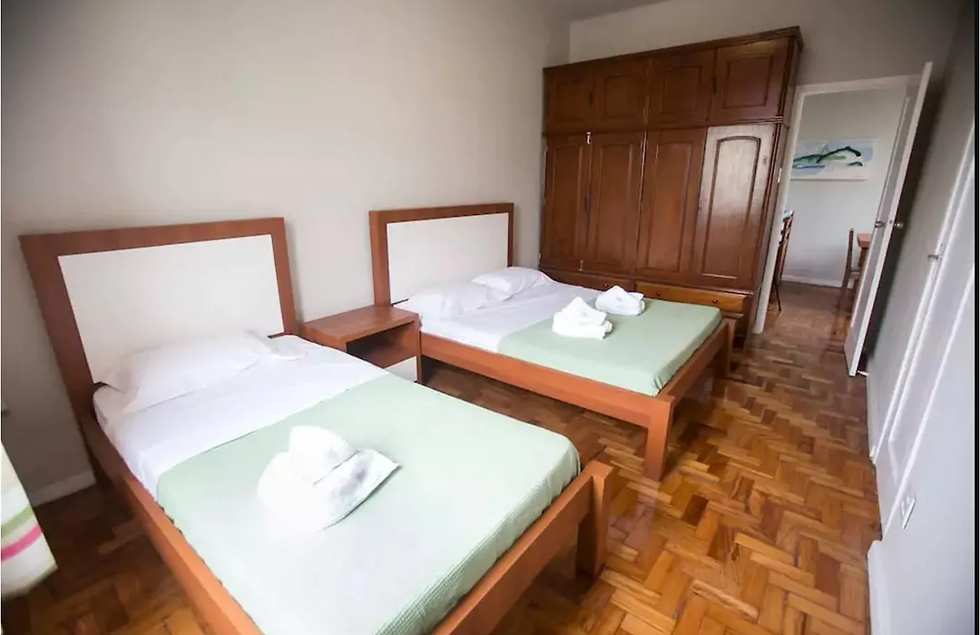 Copacabana Posto 6 Renovated 2023-1