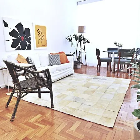 Leblon House IV-2