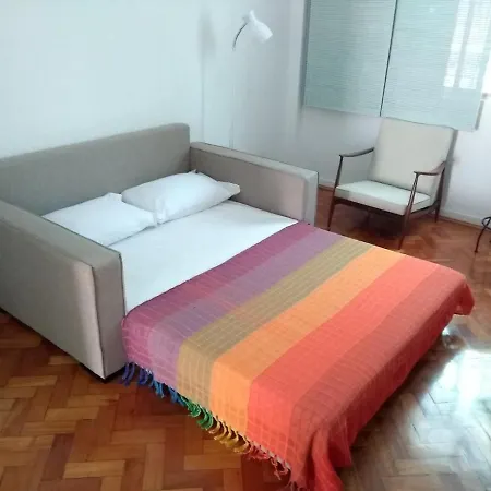 Ipanema - Apartamento para 6 pessoas a 100 m da praia-2