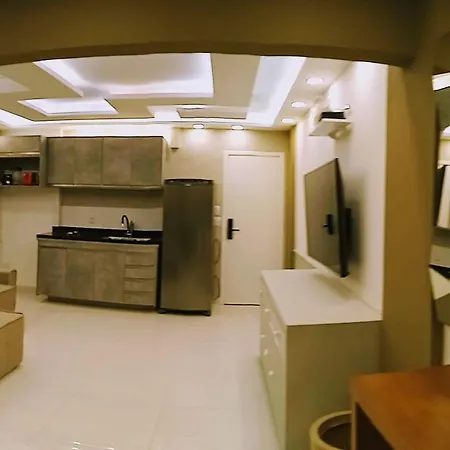 Fully Furnished Apartment-Heart Of Leblon-3