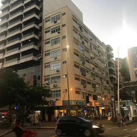 Incrivel quarto sala Ipanema em frente ao metro - Jangadeiros duas quadras da praia-2